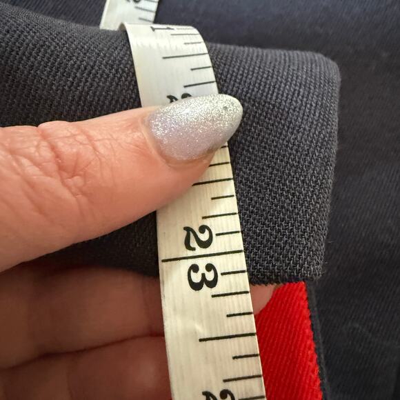 ROGER SAKOUN Paris | 80s Vintage Navy Wool Wrap Skirt with Unique Buttons | 46 - Picture 9 of 9